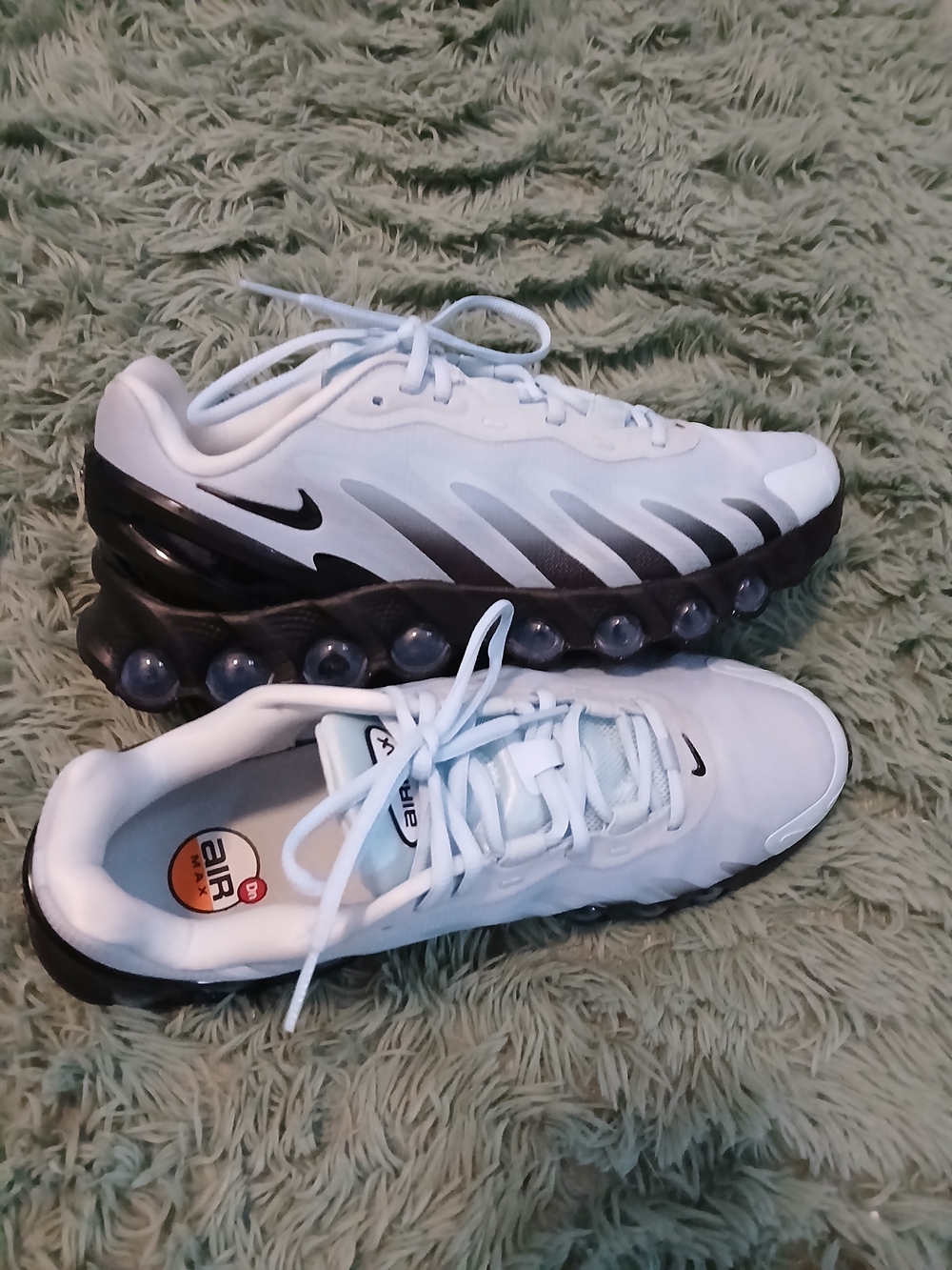 Nike Light Blue and Black Women's Athletic Shoes